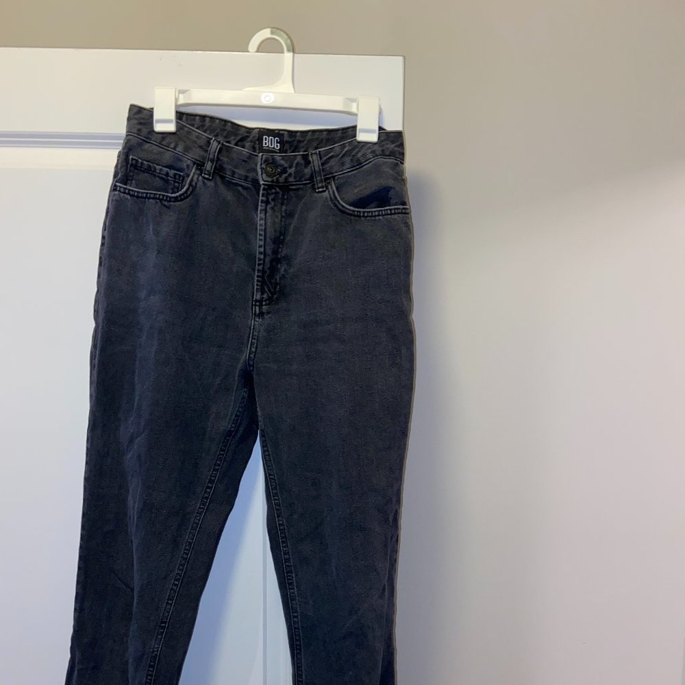 BDG High Waist Mom Jean Black